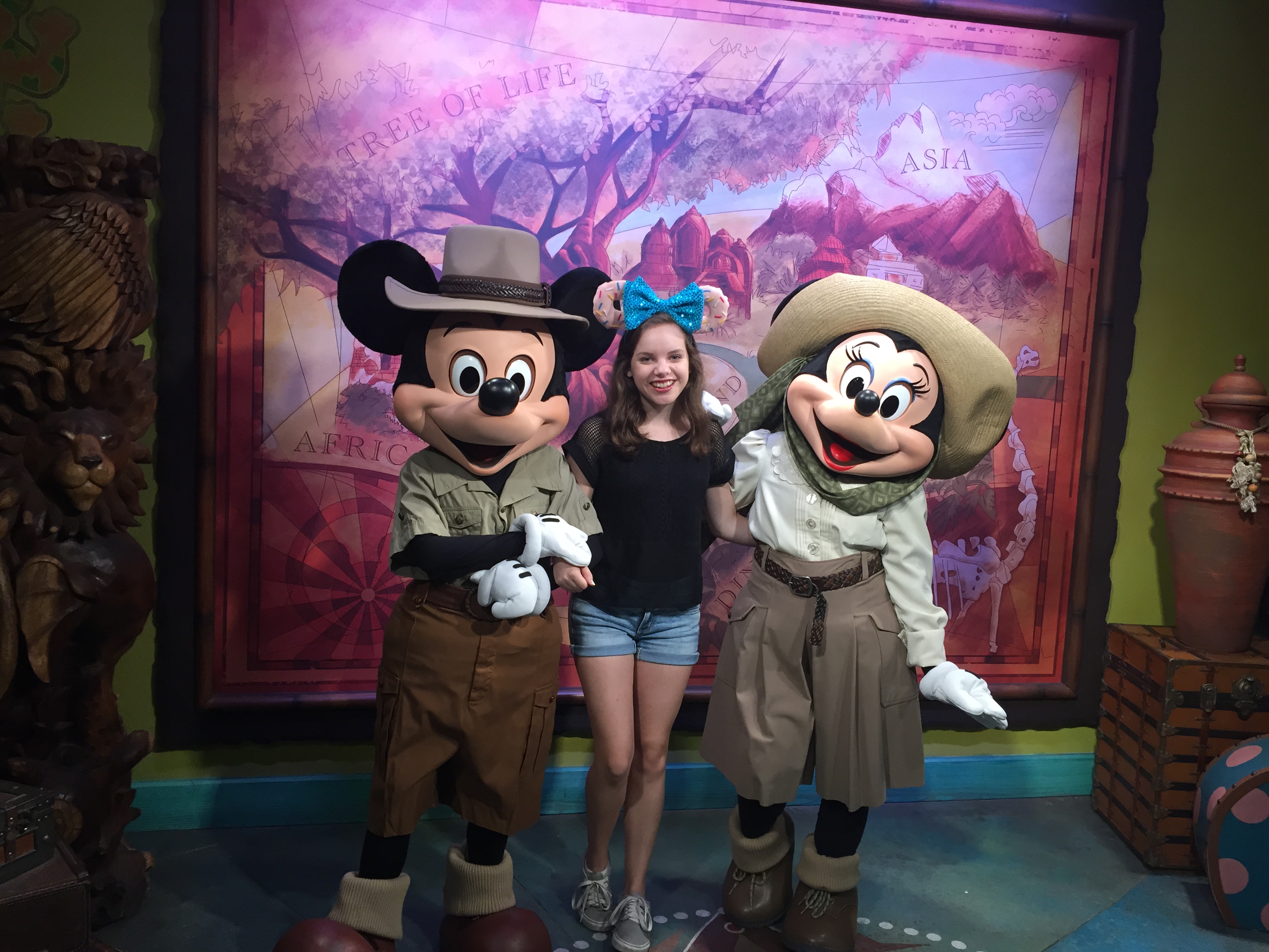 Meeting Minnie and Mickey at Disney World