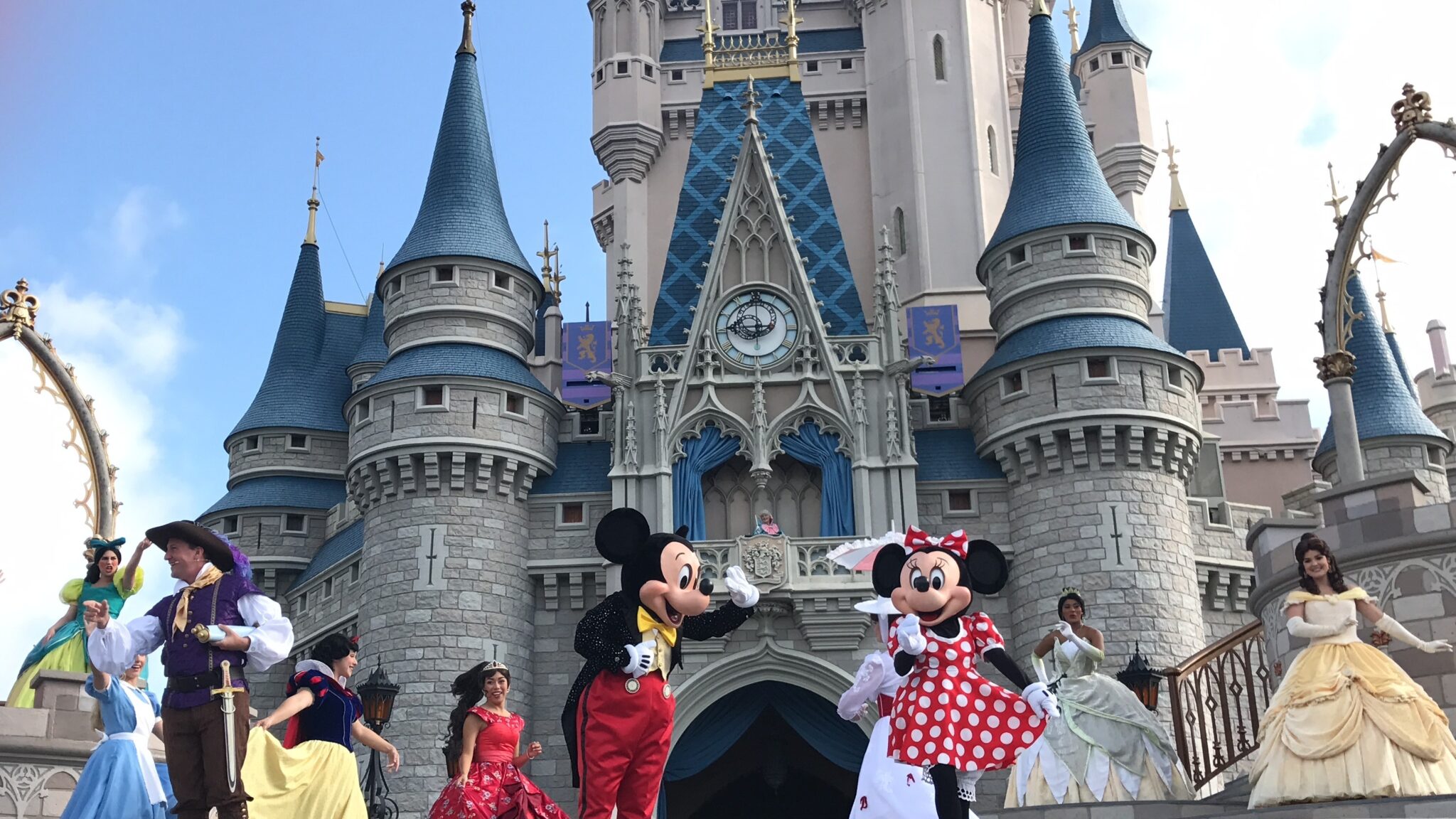 Disney S Magic Kingdom Guide To Walt Disney World Res