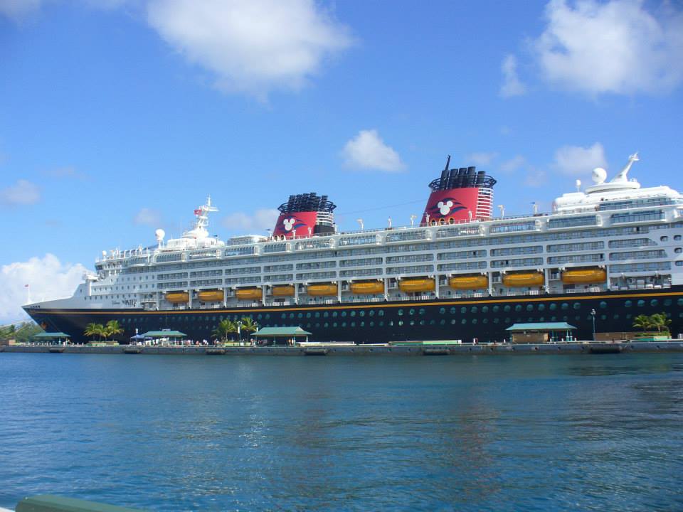 Dining on the Disney Wonder