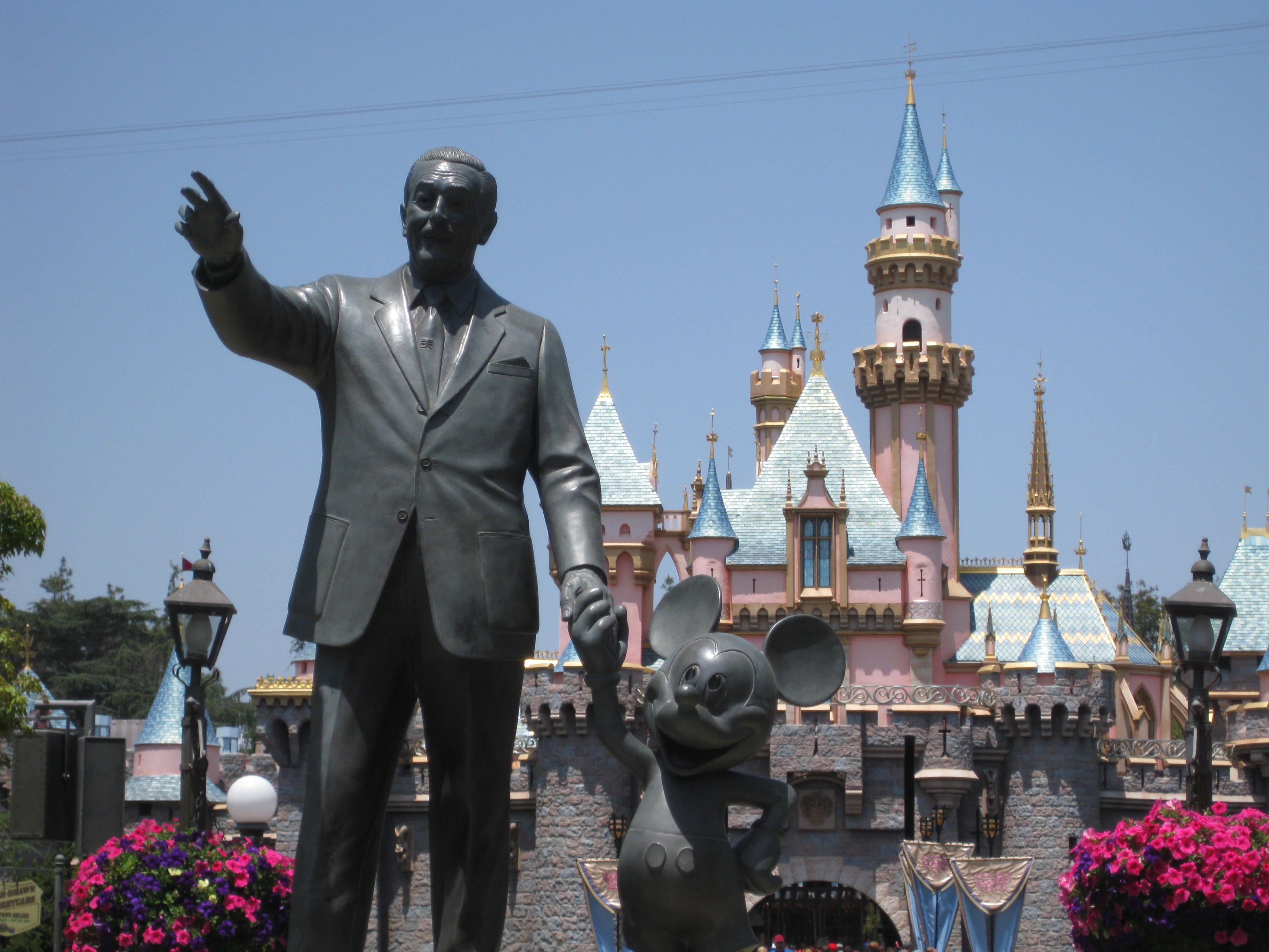 I Bet You Didn’t Know: Fun Facts about Disneyland