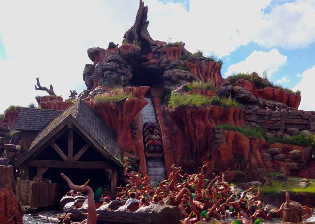 Walt Disney World’s Splash Mountain- You Will Get Wet on This Review!
