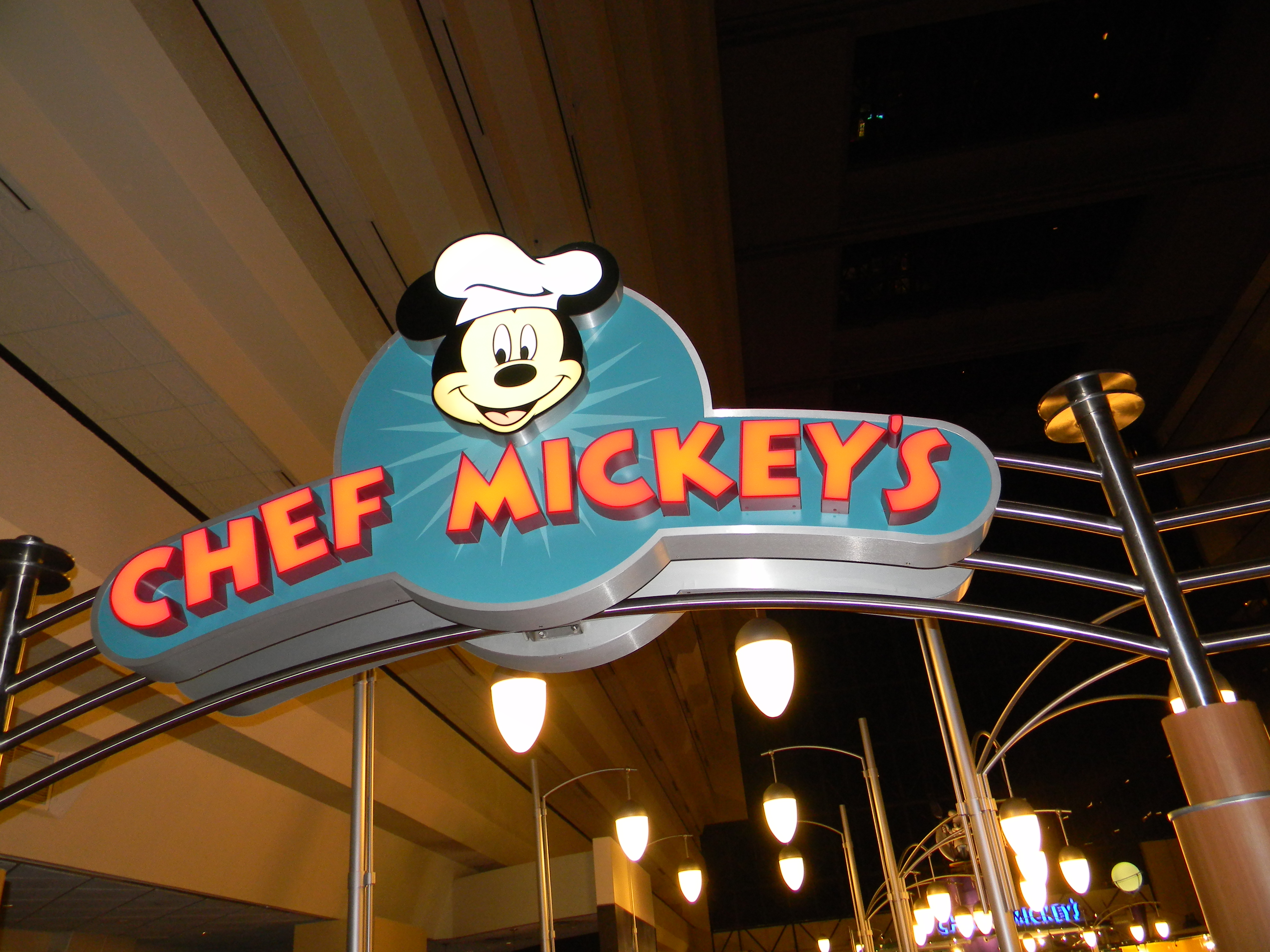 Disney Dining Tips – Best 1-Credit Table Service