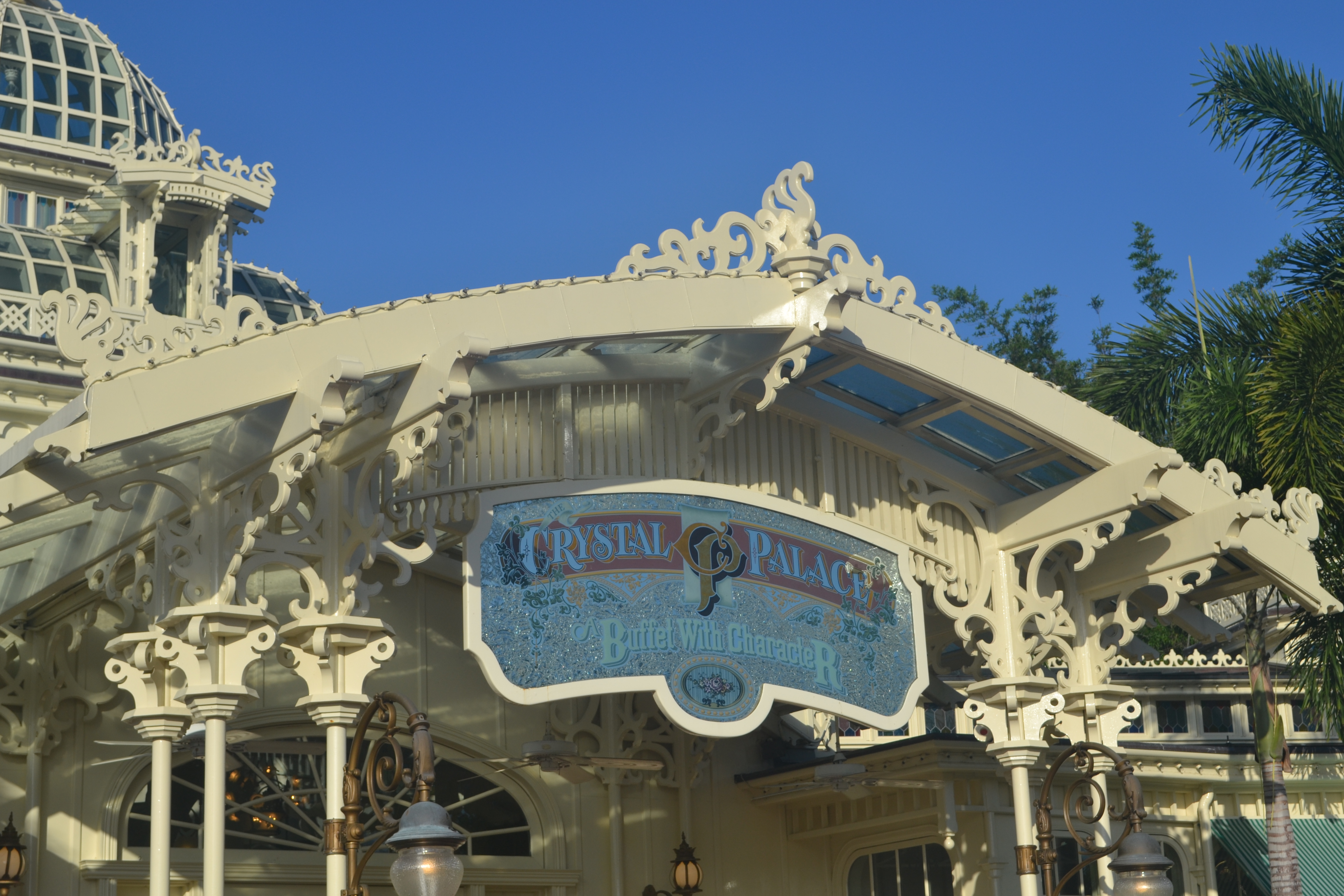 So What Exactly Is the Disney Dining Plan? {Part 2: The Five Dining Plan Choices}