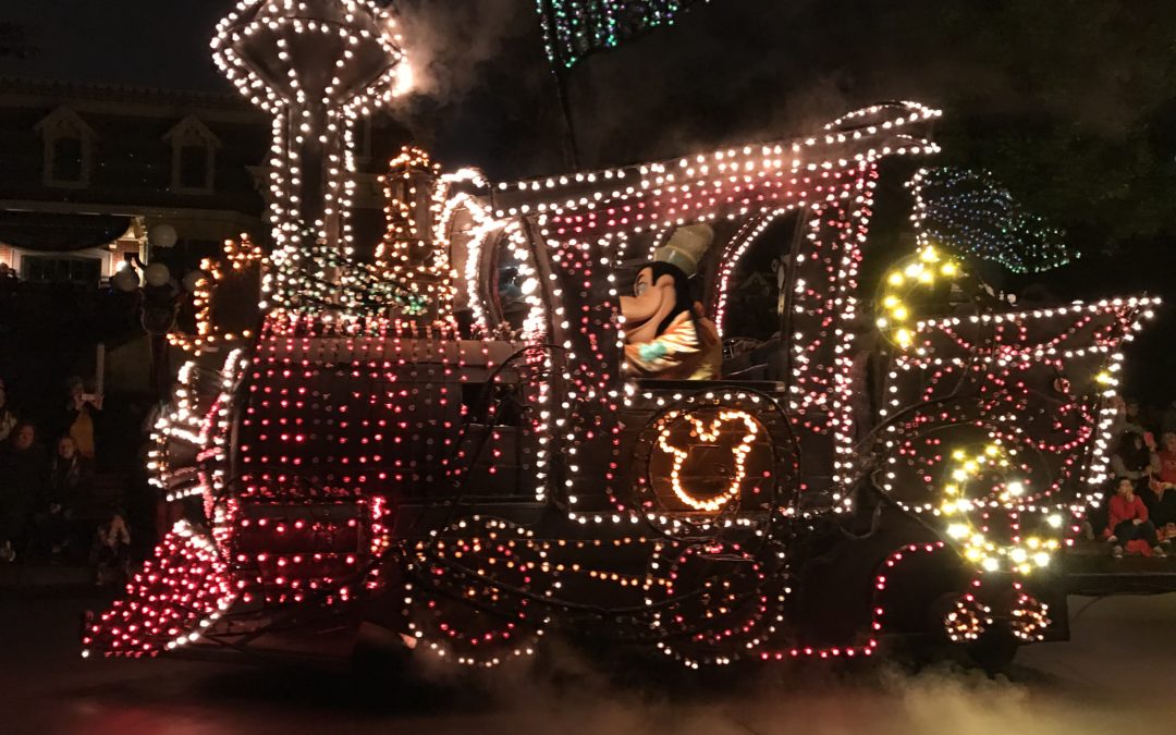 Everything You Need to Know About Disneyland’s Main Street Electrical Parade – Blue Bayou Dinner Package