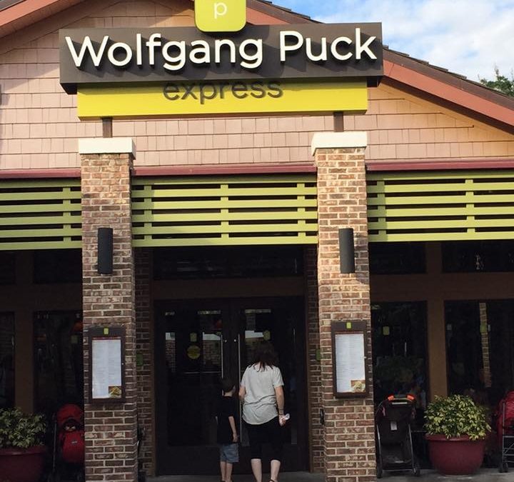 Disney Dining Review: Breakfast at Wolfgang Puck Express