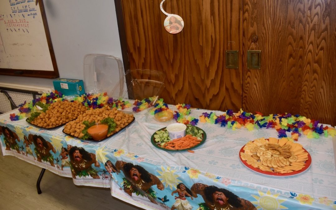 Disney Party Maui and Moana  Disney moana birthday party, Moana