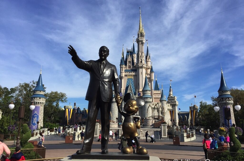 The Unofficial Guide to Walt Disney World 2020 – Review and Giveaway
