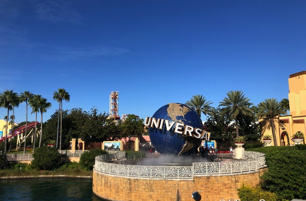 My Top 5 Reasons You Want To Own A Copy of The Unofficial Guide Universal Orlando 2020 – A Review & Giveaway