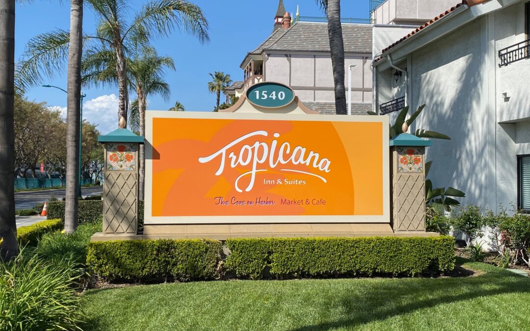 Tropicana Inn and Suites Disneyland Good Neighbor Hotel Review